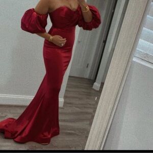 Chic Off-Shoulder Red Prom Dress